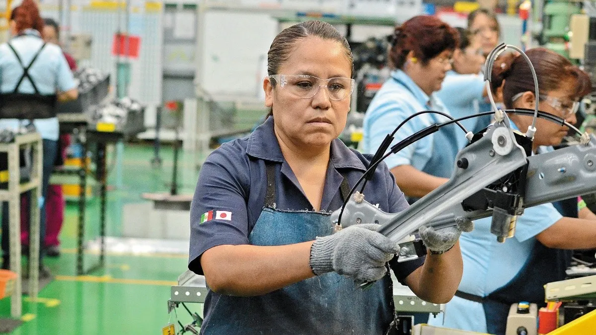 Mujeres, presentes en la economía mexicana