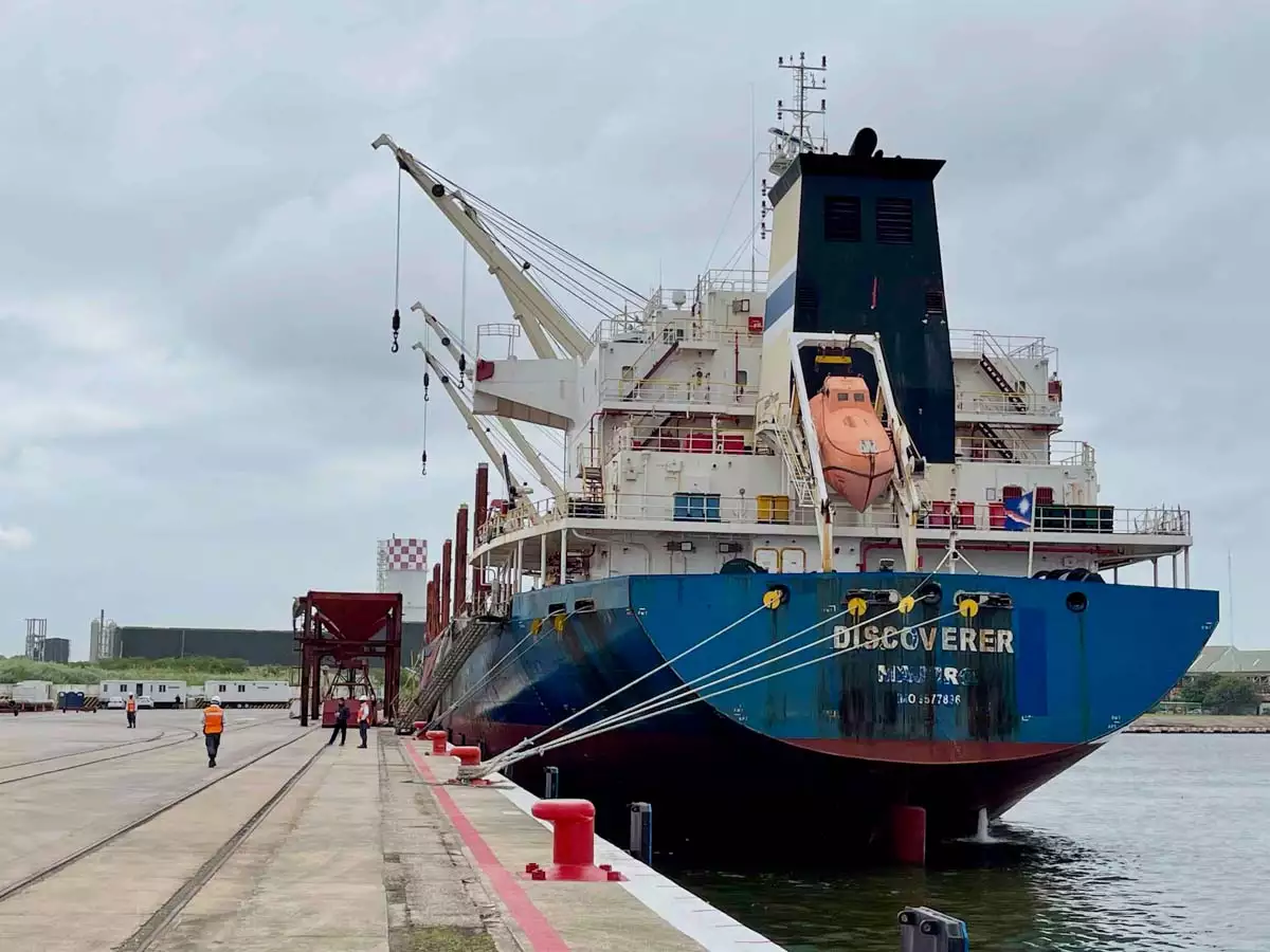 SAT y Aduanas facilitarán transporte de mercancías al Istmo de Tehuantepec